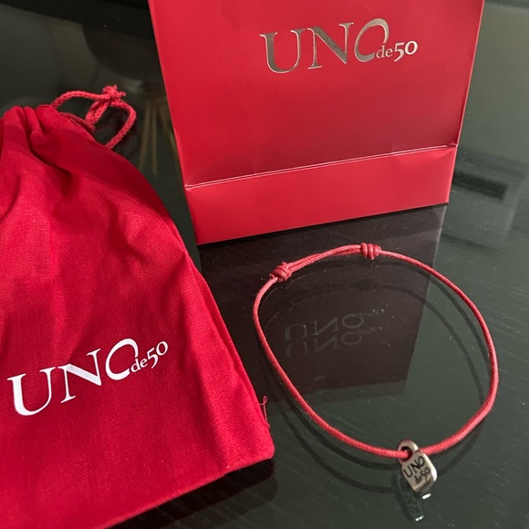 UNO de 50 Jewelry - New! UNO de 50 - Stainless steel lock bracelet